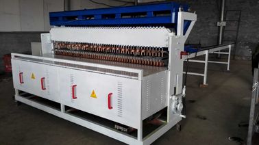 2500mm Width Automatic Fence Mesh Welding Machine For 3mm - 6mm Wire Diameter