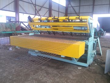 Automatic Steel Wire Mesh Welding Machine 40 - 60 Times / Min For Airport