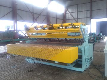 Industrial Fence Panel Making Machine , Fully Automatic Wire Mesh Machine