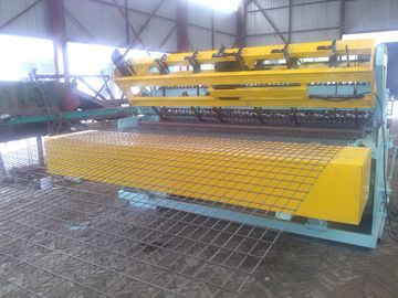 Construction Reinforced Mesh Welding Machine , Automatic Wire Net Making Machine